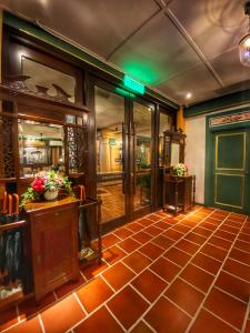 ทางเข้า