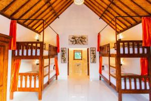 Giường trong Phòng ngủ tập thể cả Nam và Nữ 4 Người (Bed in 4-Bed Mixed Dormitory Room)