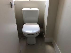 Bangalee 3 Fantastic Waterfront Unit with Pool WI FI and Chromecast