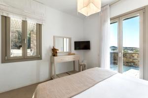 White Tinos Luxury Suites Tinos Greece