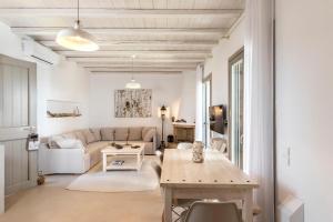 White Tinos Luxury Suites Tinos Greece
