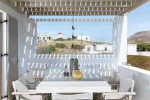 White Tinos Luxury Suites Tinos Greece