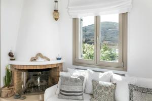 White Tinos Luxury Suites Tinos Greece
