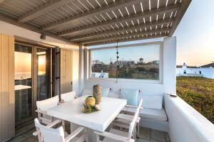 White Tinos Luxury Suites Tinos Greece