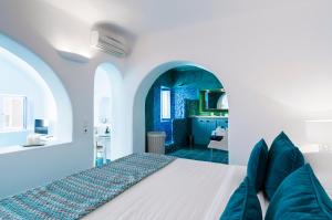 Astra Suites Santorini Greece