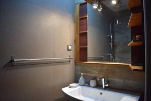 h2h Myrto #Λειτουργικό studio 30 Αθήνα, 15 Αεροδρομιο