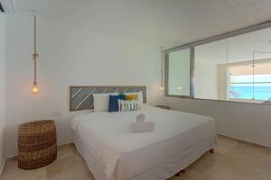 Ocean Plaza by Zamá Homes