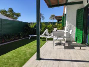 Prívate bungalow a 200 meters to Yumbo center