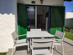 Prívate bungalow a 200 meters to Yumbo center