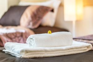 Privilege Apartment Wanseta with Rooftop Pool, Village Marina - Olhão