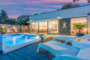 Holiday home Hojka 2