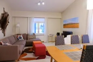 Lucky Lodge - Pyhäjärvi