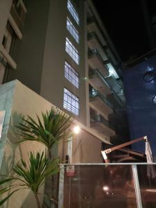 APARTAMENTO COM VISTA PARA O MAR NA Av ATLANTICA EM BALNEARIO CAMBORIU