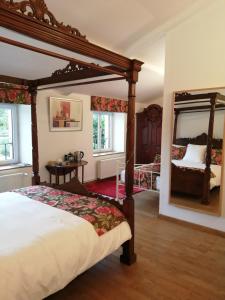 B&B / Chambres d'hotes Le Grand Chemin de La Vie : photos des chambres