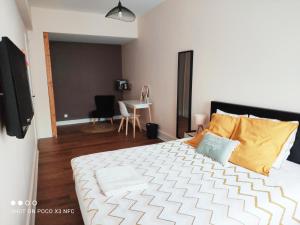 Appartements 157m2 refait a neuf, 4 salles de bain, 2 parkings, 4 chambres en hypercentre : photos des chambres