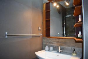 h2h Myrto #Λειτουργικό studio 30 Αθήνα, 15 Αεροδρομιο