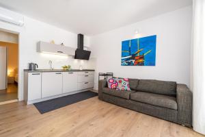Two-Bedroom Apartment with Terrace room in Apartments by the sea Mandre Pag - 13015