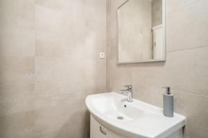 Residence & Pool Villa Schwarz Suites