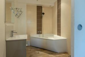 Chambres dHôtes Le Domaine des Remparts