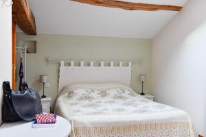 B&B / Chambres d'hotes Logis de La Benetiere : Chambre Double