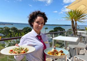 Harbour Heights Hotel