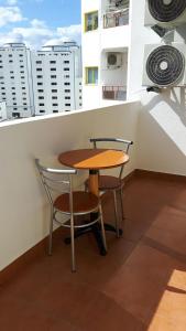 Rocha Apartment 1016