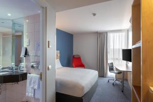 Hotels Holiday Inn Express Saint-Nazaire, an IHG Hotel : photos des chambres