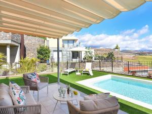 Los Dragos 4 Salobre by VillaGranCanaria