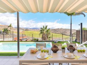 Los Dragos 4 Salobre by VillaGranCanaria