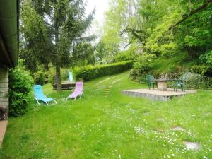 Maisons de vacances Maison de 2 chambres avec jardin clos a Saint Laurent la Roche : photos des chambres