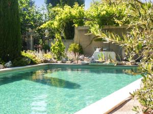 Maisons de vacances Maison de 2 chambres avec piscine partagee jardin amenage et wifi a Oppede : photos des chambres
