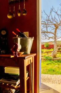 Charming house in Picón with private pool.