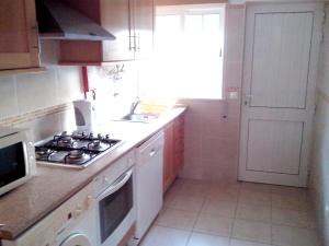 Charming Apartment in Albufeira, 60 m², Mountain View