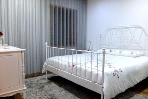 Paradisiacal Villa in Lousada with Private Pool