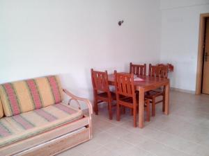 Charming Apartment in Albufeira - 60 m² with pool & view