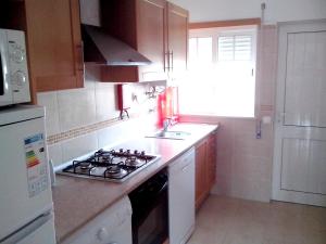 Charming Apartment in Albufeira - 60 m² with pool & view