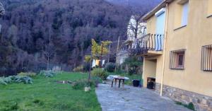 Maisons de vacances Maison de 3 chambres avec vue sur la ville jardin clos et wifi a La Porta : photos des chambres