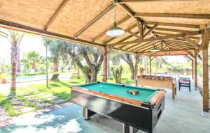 Spacious Villa with Pool near the Beach in Alicante