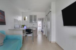 Charming apartment in Tías with shared pool - 50 m²
