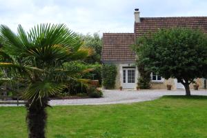 Maisons de vacances Maison d'une chambre a Sainte Marie du Mont a 100 m de la plage avec jardin clos et wifi : photos des chambres