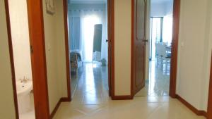 Spacious Apartment in Armação de Pêra with Sea View - 90 m²