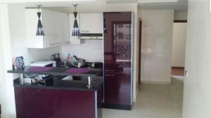 Cosy Apartment in Casablanca with Balcony - 45 m² and Garden