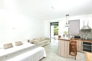 Charming studio in Moka 40 m² with mountain view terrace - Bagatelle