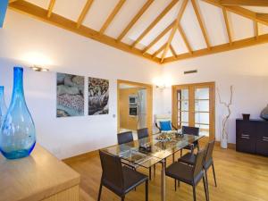 Charming Villa in Playa Blanca with Private Pool