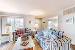 Sea Colony Sanddollar