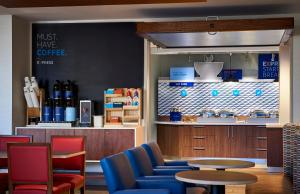 Holiday Inn Express & Suites - Abingdon by IHG
