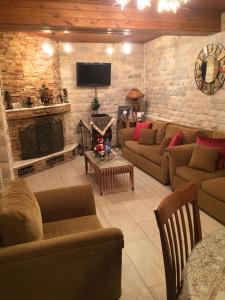 The Love Holiday House