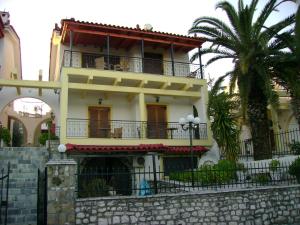 Melios Rooms Messinia Greece