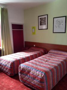 Hotels Hotel Du Stade : photos des chambres