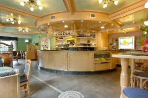 Hotel Dolomiti Saone - Saone